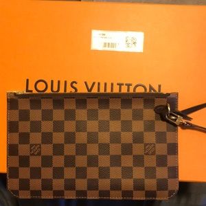 Authentic Louis Vuitton Neverfull Pouchette